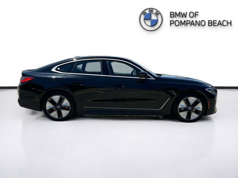 Used 2023 BMW i4 eDrive35 RWD image 8