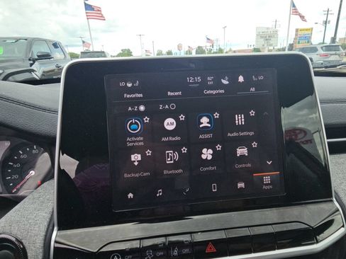 Used 2022 Jeep Compass Latitude w/ Convenience Group FWD image 16