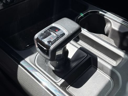 Used 2024 Chevrolet Silverado 1500 ZR2 w/ Technology Package AWD/4WD image 28