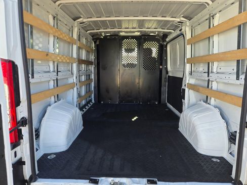 Used 2023 RAM ProMaster 2500 image 14