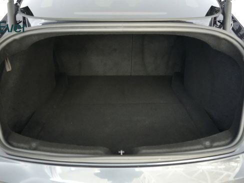 Used 2025 Tesla Model 3 Long Range image 8