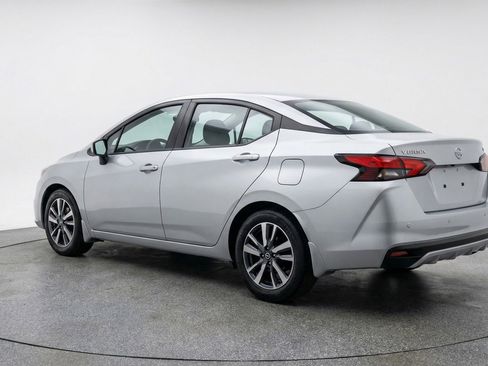 Used 2025 Nissan Versa SV FWD image 6
