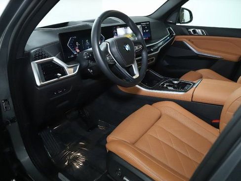 Certified 2024 BMW X5 xDrive40i w/ Premium Package image 18