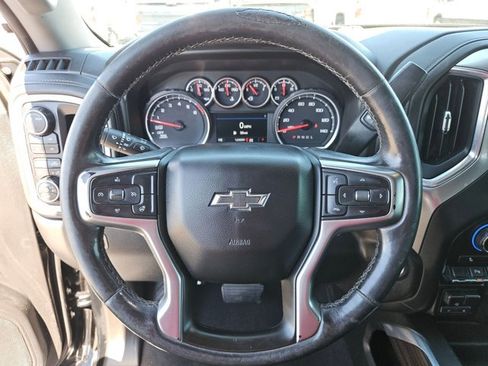 Used 2021 Chevrolet Silverado 1500 LT Trail Boss w/ Convenience Package II image 13