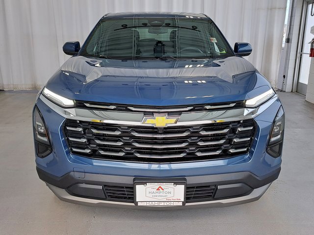 Used 2025 Chevrolet Equinox LT FWD image 3