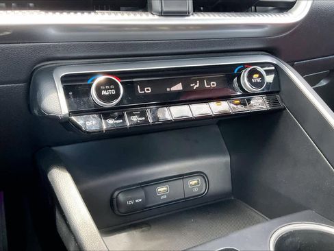Used 2022 Kia K5 GT-Line w/ GT-Line FWD Premium Package image 33