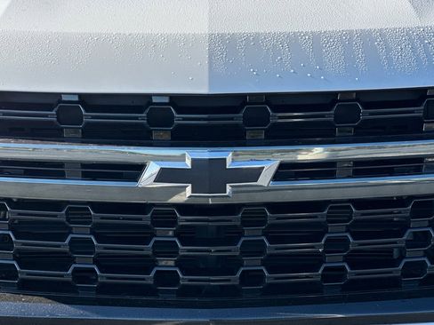 Used 2021 Chevrolet Tahoe Z71 w/ Rear Media and Nav Package image 45