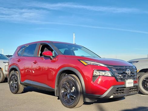New 2026 Nissan Rogue SV FWD image 8