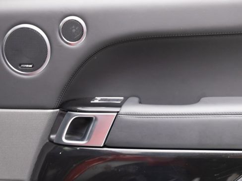 Used 2020 Land Rover Range Rover Sport HST image 55