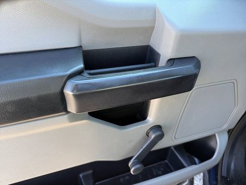 Used 2017 Ford F150 XL w/ Trailer Tow Package w/101A image 15