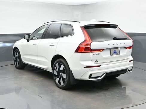 Used 2024 Volvo XC60 T8 Ultimate w/ Protection Package Premier AWD/4WD image 8
