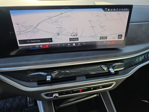 Used 2025 BMW X5 sDrive40i w/ M Sport Package image 27