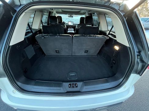 Used 2022 Lincoln Aviator AWD w/ Premium Package image 28