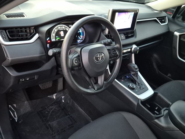 Used 2025 Toyota RAV4 LE AWD/4WD image 17