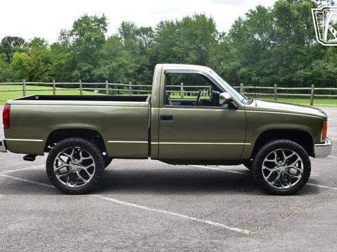Used 1989 GMC Sierra 1500 4x4 Regular Cab image 30