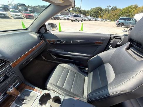 Used 2012 Mercedes-Benz E 350 Cabriolet image 15