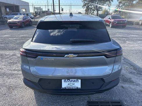 New 2026 Chevrolet Equinox EV LT w/ Comfort Package image 6