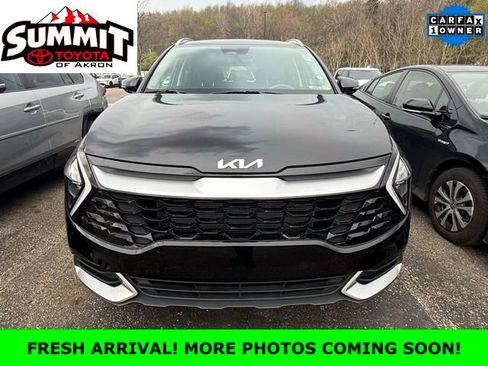 Used 2023 Kia Sportage EX image 2