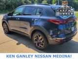 Used 2022 Kia Sportage Nightfall Edition image 5