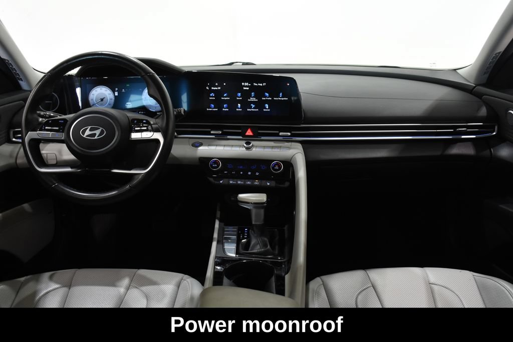 Used 2025 Hyundai Elantra Limited FWD image 10