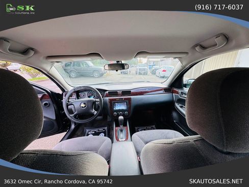 Used 2011 Chevrolet Impala LS Sedan 4D image 9