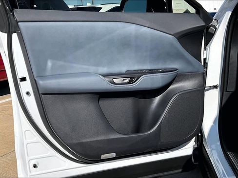 New 2026 Lexus RZ 350e 2WD image 10