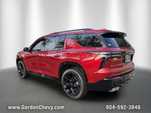 New 2026 Chevrolet Traverse RS w/ LPO, Floor Liner Package FWD image 4