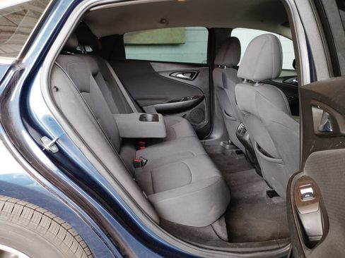 Used 2022 Chevrolet Malibu LT FWD image 17