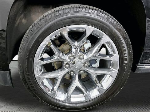 Certified 2019 GMC Yukon Denali w/ Denali Ultimate Package AWD/4WD image 33