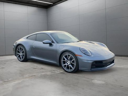 Used 2025 Porsche 911 Carrera T image 7