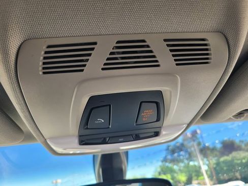 Used 2016 BMW i3 image 21