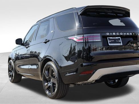 New 2026 Land Rover Discovery Limited Edition AWD/4WD image 7