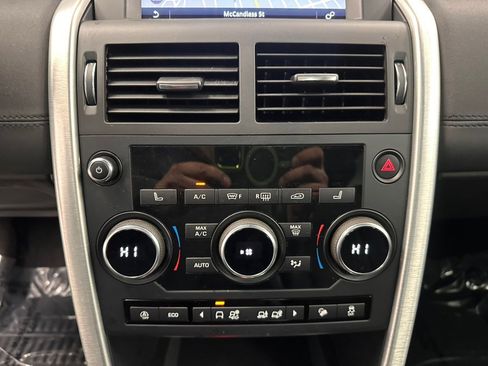 Used 2018 Land Rover Discovery Sport HSE image 30