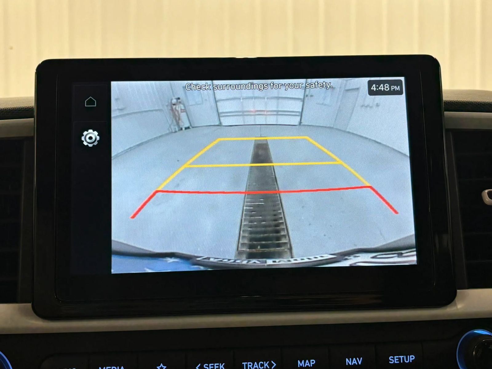 Used 2023 Hyundai Venue Limited FWD image 28