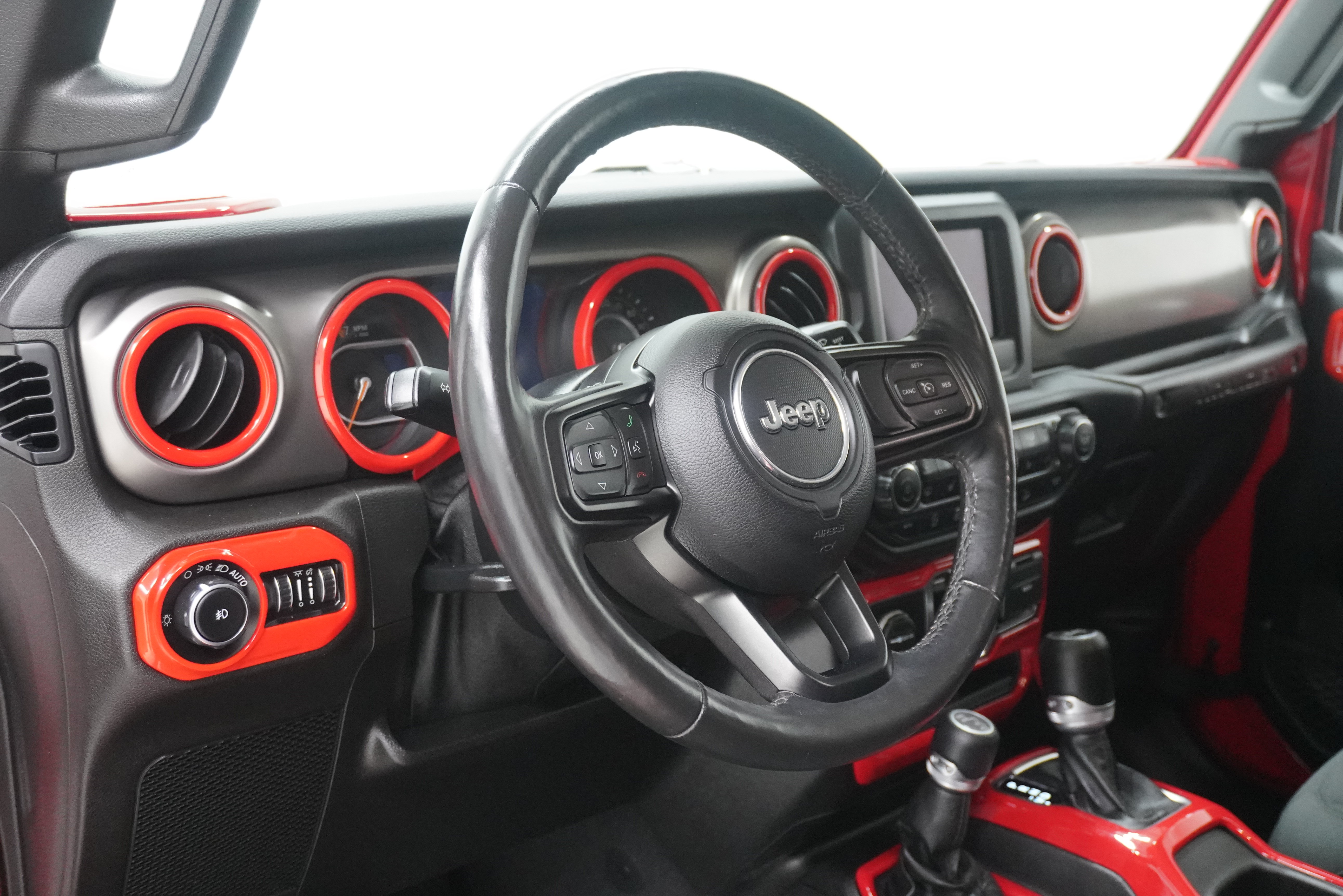 Used 2019 Jeep Wrangler Unlimited Sport S AWD/4WD image 12