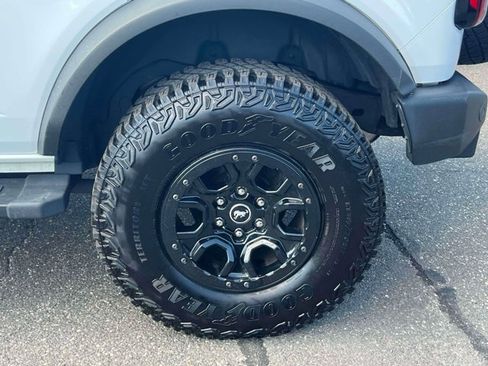 Used 2022 Ford Bronco Wildtrak AWD/4WD image 10