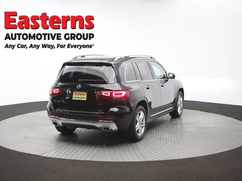 Used 2021 Mercedes-Benz GLB 250 4MATIC w/ Premium Package image 66