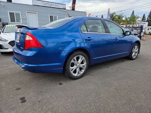 Used 2012 Ford Fusion SE image 4