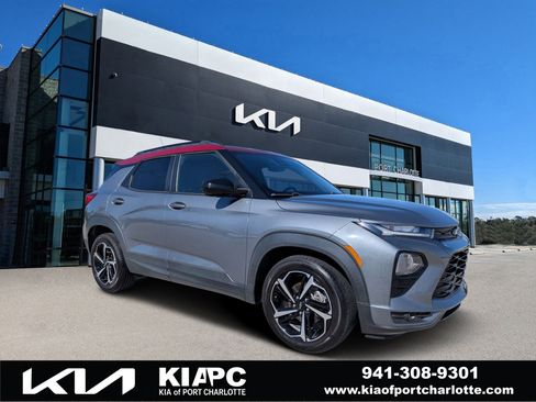 Used 2021 Chevrolet TrailBlazer RS w/ Technology Package FWD image 1