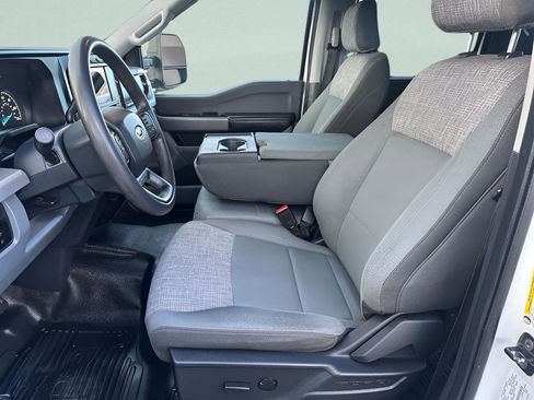 Used 2024 Ford F350 XLT AWD/4WD image 27
