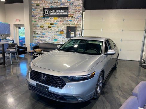 Used 2024 Honda Accord EX image 5