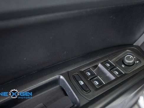 Used 2019 Volkswagen Atlas SE AWD/4WD image 12
