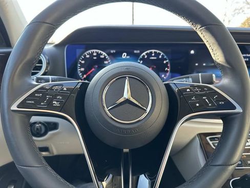 Certified 2022 Mercedes-Benz E 450 4MATIC Sedan image 20