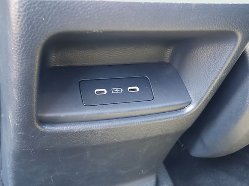 Used 2024 Honda CR-V EX image 13