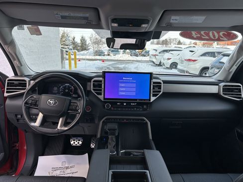 Used 2024 Toyota Tundra Limited image 21