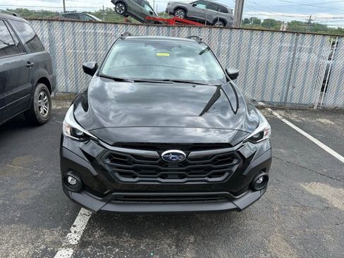Used 2025 Subaru Crosstrek 2.0i Premium image 4