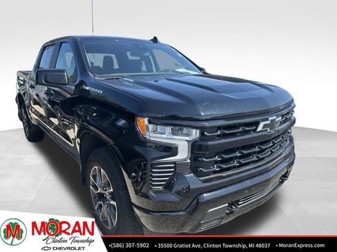 Used 2024 Chevrolet Silverado 1500 RST w/ Protection Package AWD/4WD image 2