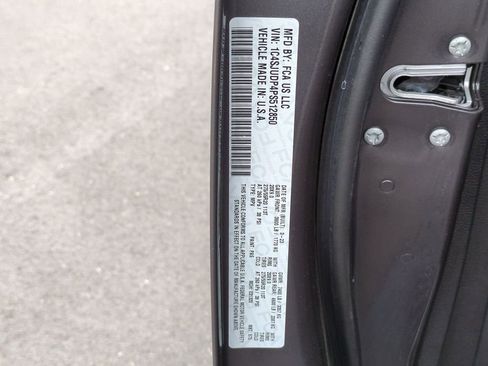 Used 2023 Jeep Wagoneer Series III w/ Preferred Equipment Group image 31