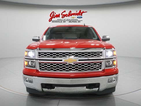 Used 2015 Chevrolet Silverado 1500 LTZ w/ LTZ Plus Package AWD/4WD image 3