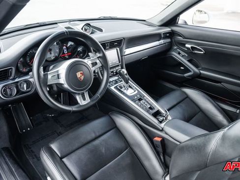 Used 2014 Porsche 911 Carrera S image 2
